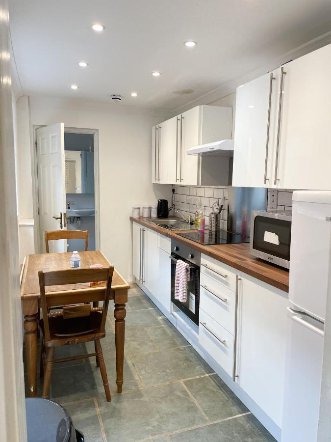 147 Knapp Road House London Bagian luar foto